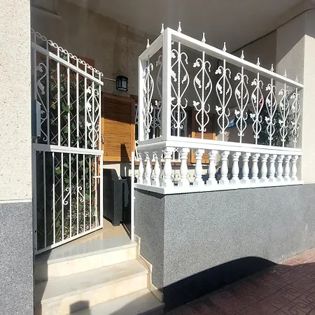Rosa Apartmán Torrevieja